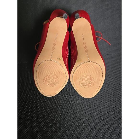EUC Vince Camuto Women Shooties Chiane 4in Heel Boots 7.5 Red Round Toe Leather - Picture 6 of 13